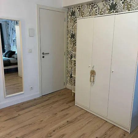 公寓 In The Air Cosy 列日